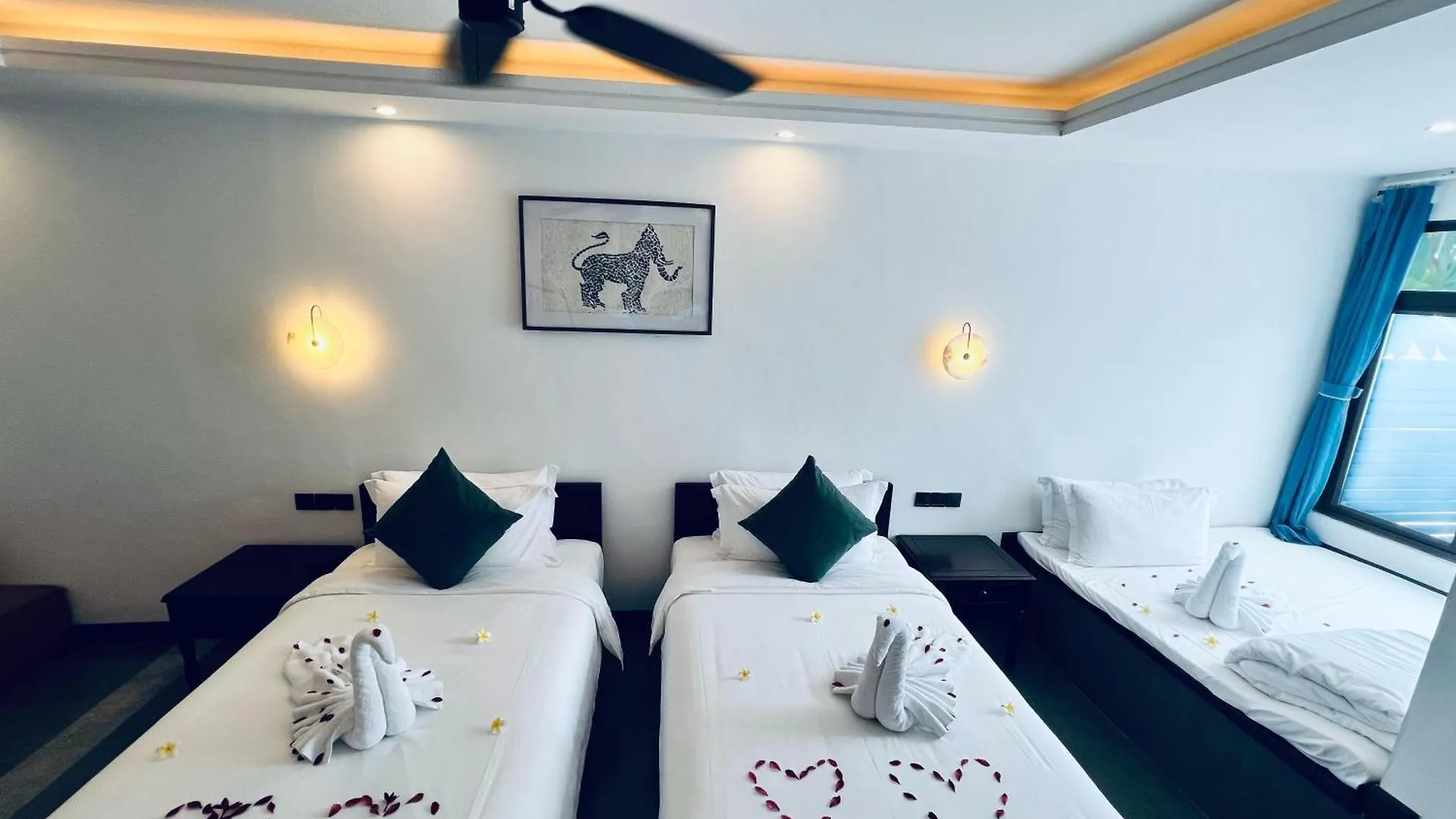 Manyo Hotel And Resort Luang Prabang 4*,  Laos