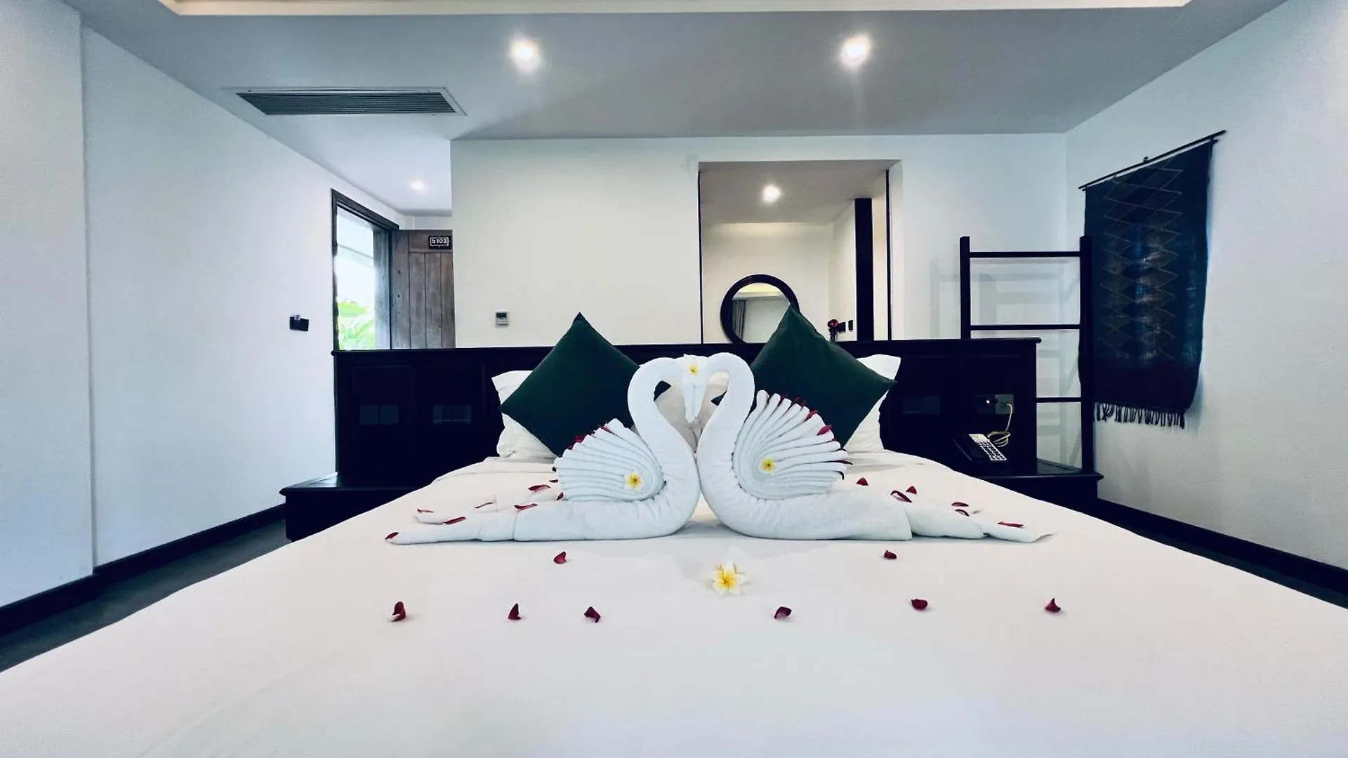 Manyo Hotel And Resort Luang Prabang